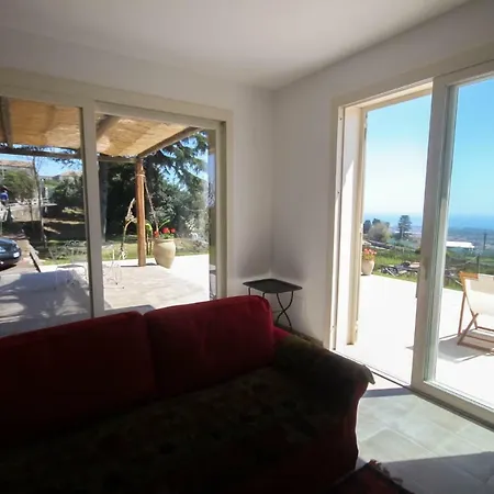 Palm Hill Villa *